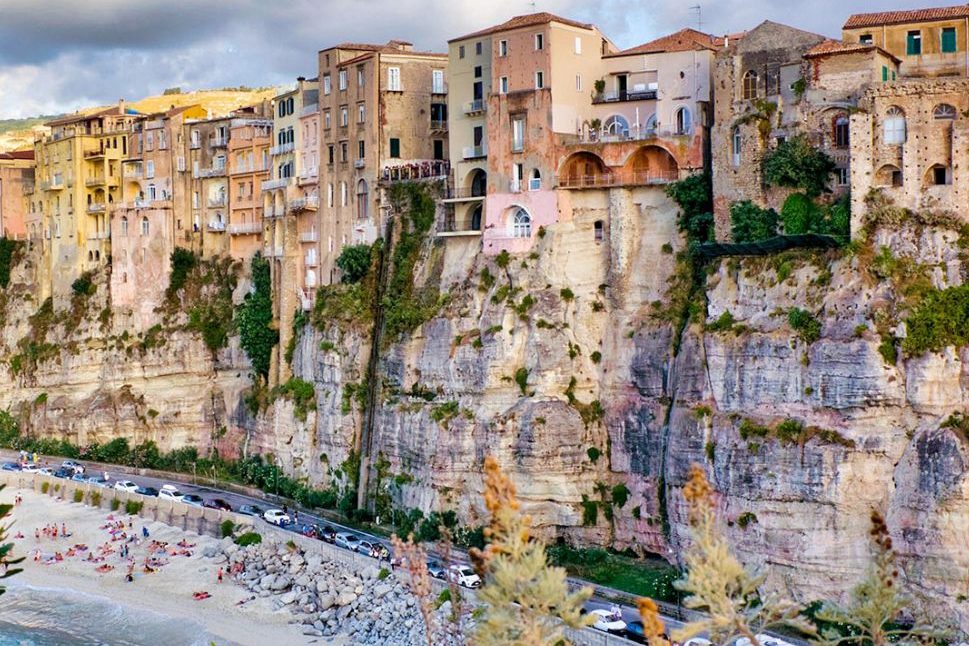 Noleggio auto Lamezia Terme aeroporto